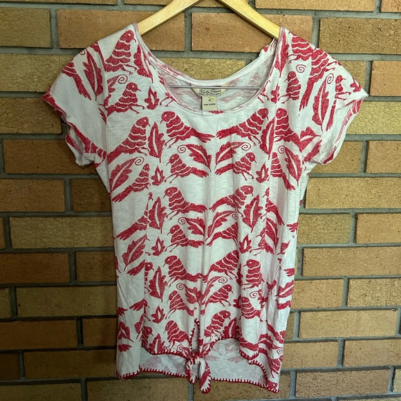 Lucky Brand Red & White Bird Print Tie Front Short Sleeve Top Size Medium - Picture 2 of 3
